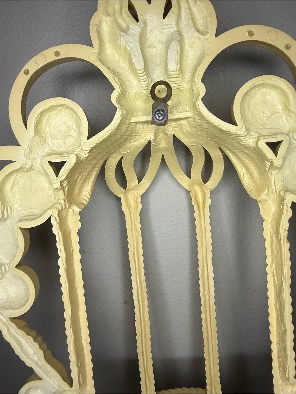 VTG 1972 Burwood #1628 Faux Wicker Rattan White Wall Pocket Sconce Planter